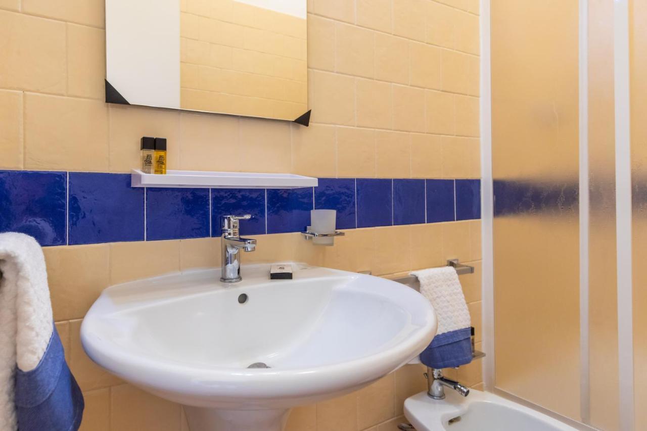 B&B Trianon Naples Luaran gambar