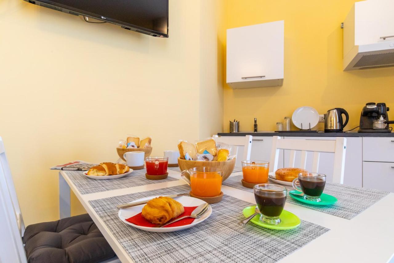B&B Trianon Naples Luaran gambar